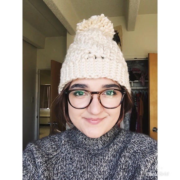 BUY 1 GET 50% OFF  HANDMADE WINTER HAR - Picture 3 of 5